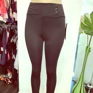 Women’s high top leggings size S - XL new with tag